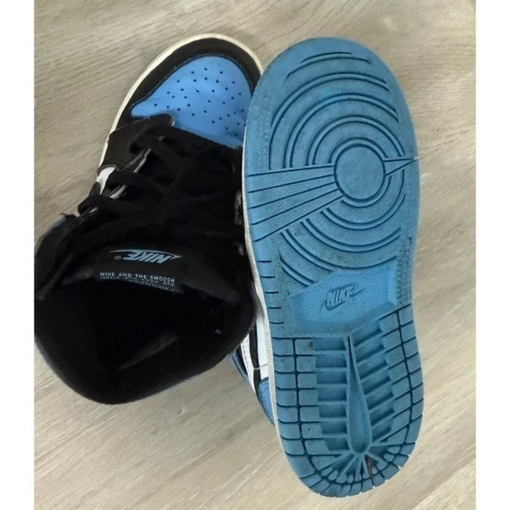 Kids Jordan 1 High OG University Blue Black White Sneakers SZ 9C